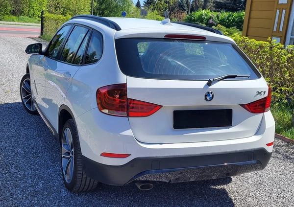 BMW X1 cena 47900 przebieg: 235000, rok produkcji 2014 z Lubartów małe 211